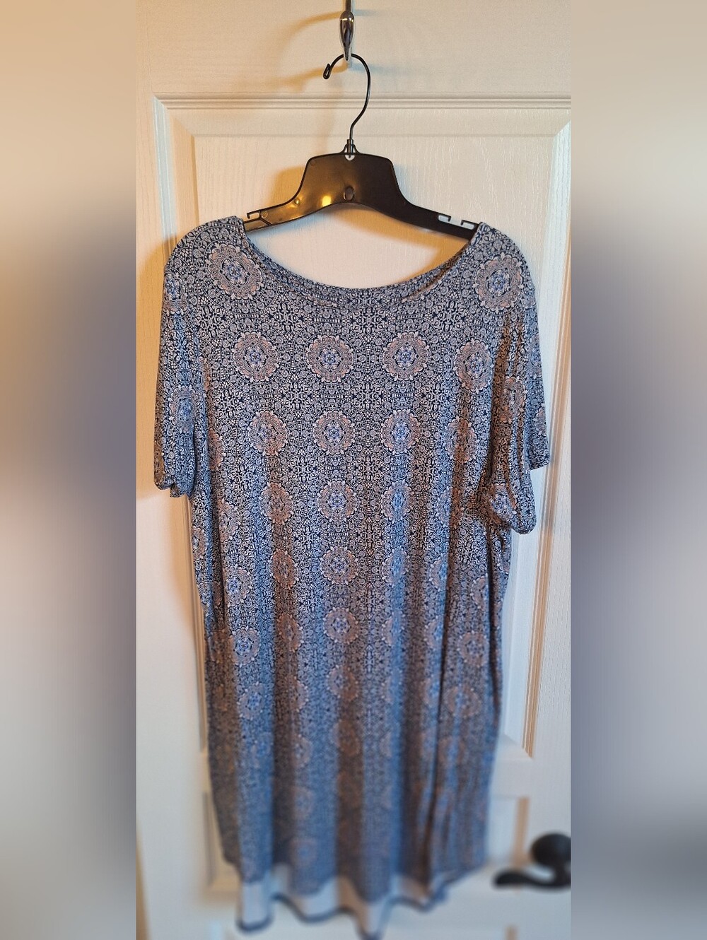 Tahari Blue Printed Short Sleeve Tunic Dress